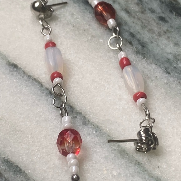 Sale 2 for $10 NWOT handmade red white beaded drop and dangle post earrings - Picture 2 of 6